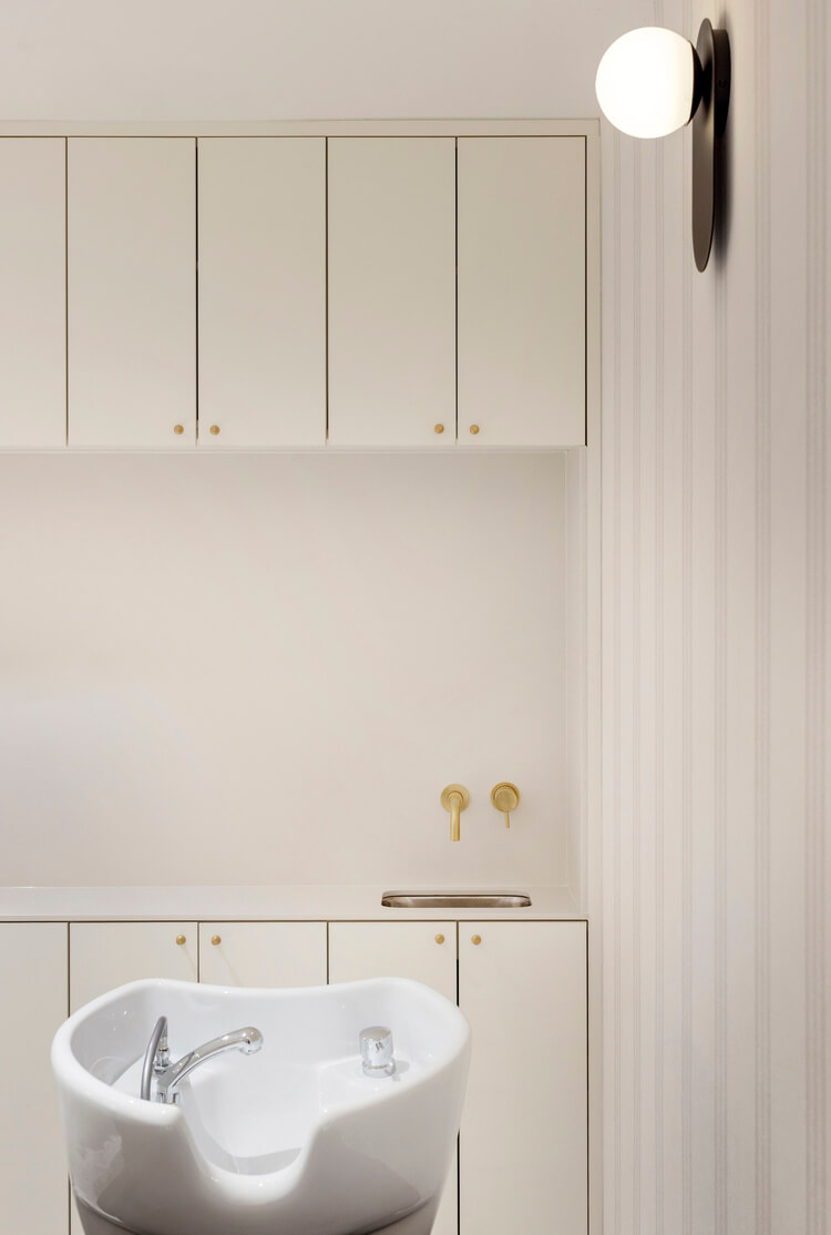 Wish Dry Bar Vancouver shampoo bowl station